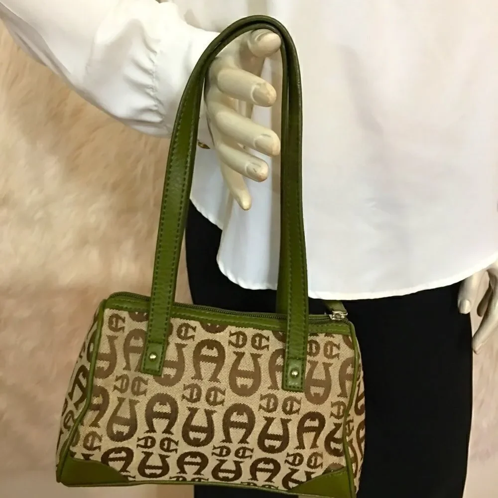Etienne Aigner Spacious mini Bag - Picture 5 of 10